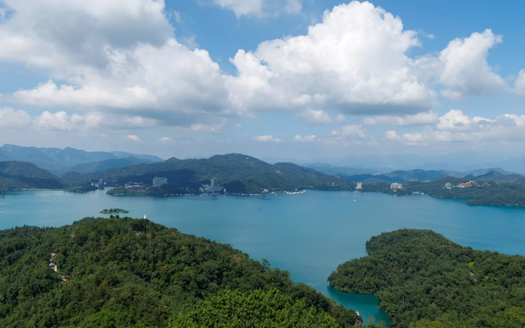 12 & 13 – The Beauty of Sun Moon Lake